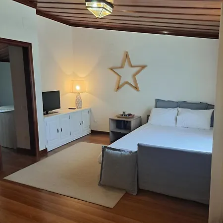 Louro Santa Cruz (Oeste)