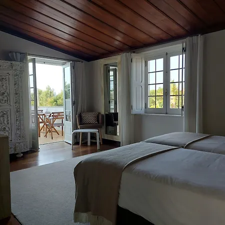 ゲストハウス Louro 4*