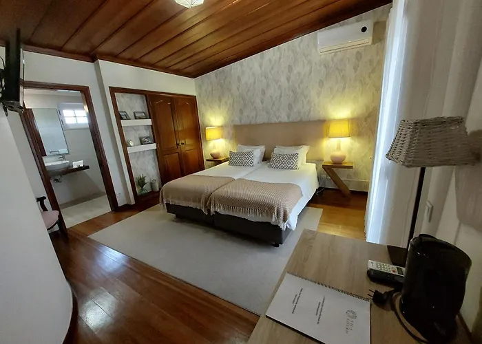 Louro Santa Cruz (Oeste)