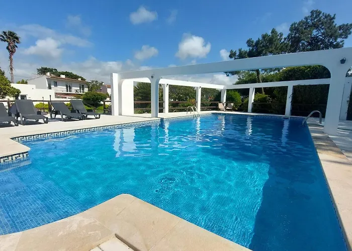 Louro Гостевой дом 4*