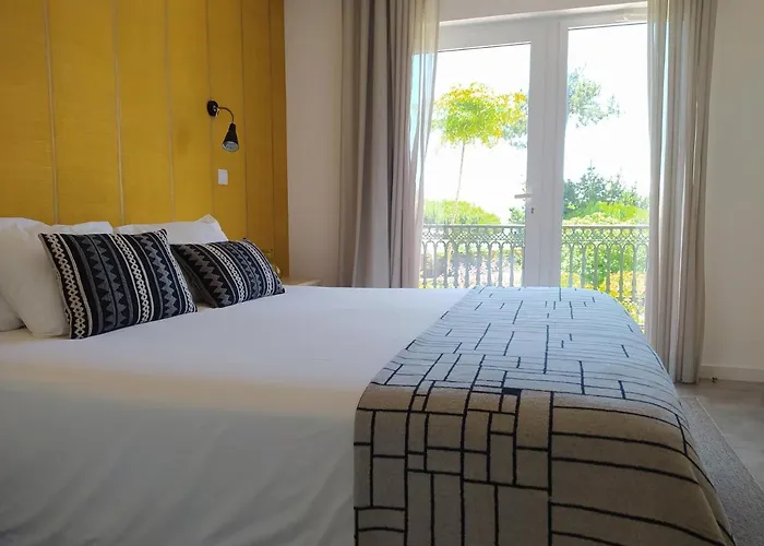 Louro 4* Santa Cruz (Oeste)